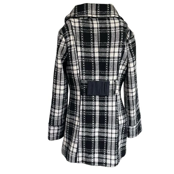 Vintage Black and White Plaid Cropped Trench Coat - Picture 2 of 8